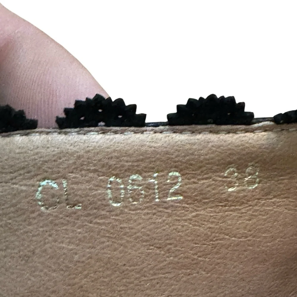 VTG Dior Black and Cream Leather Wedge Sandals w Slingback and Cute Bow Design - Picture 6 of 7